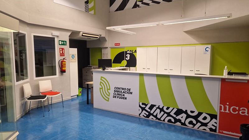 vinilos y rotulación 33 vinilado interior recepcion