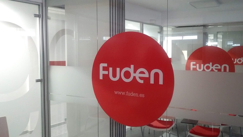 vinilos y rotulación 11 vinilos interior aulas