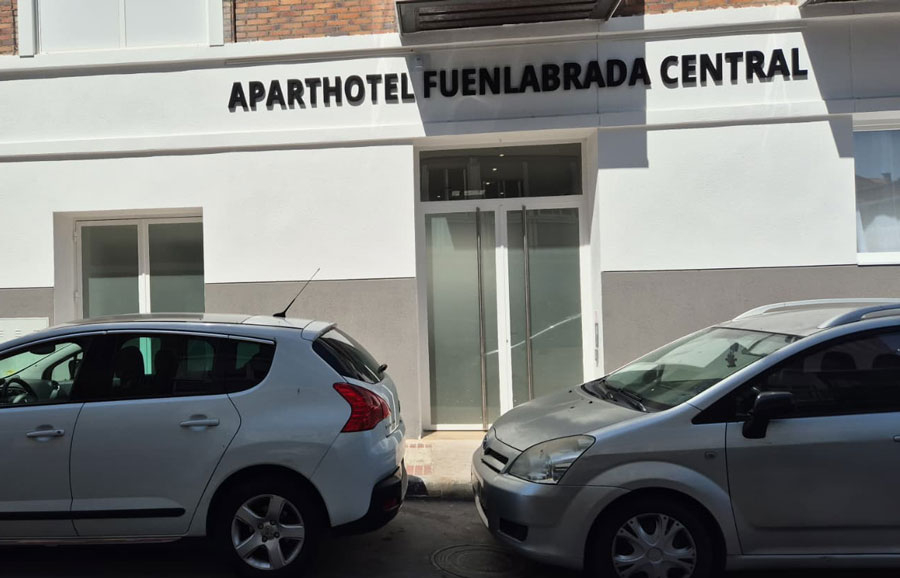 vinilos y rotulación 10 hotel feunlabrada2.jpg